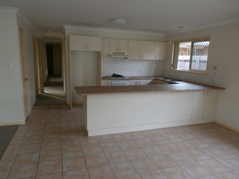 41 Macknish Crescent, Coopers Plains QLD 4108
