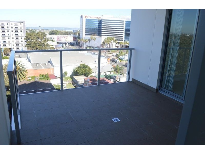 1072/111 High Street, Mascot NSW 2020