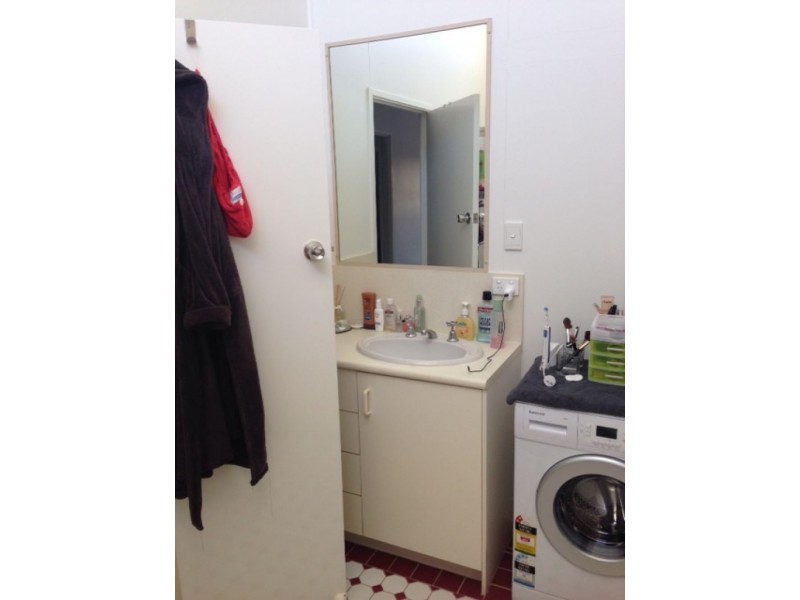 3/110 Mcilwraith Avenue, Norman Park QLD 4170