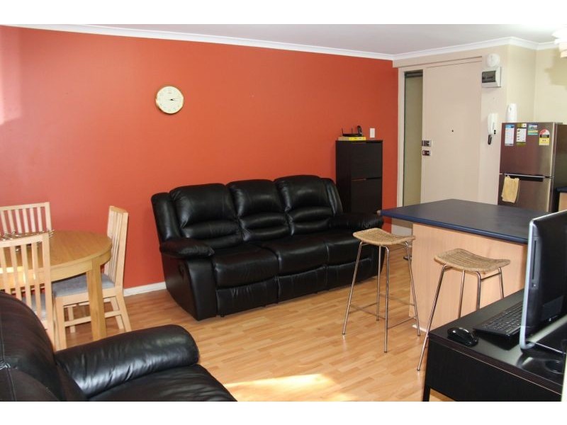 2w/24 Pearson Street, Churchlands WA 6018