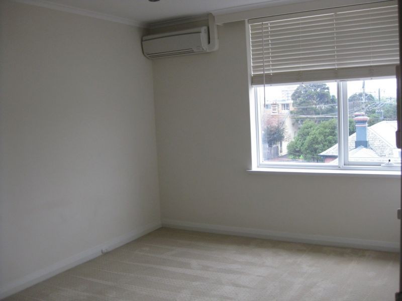 12/32 Donald St, Prahran VIC 3181