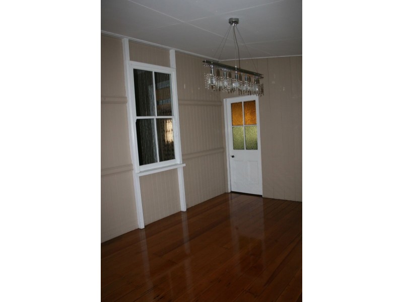 35 Blackall Street, East Ipswich QLD 4305