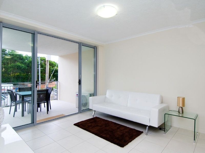 8/3 Wickham St, Newmarket QLD 4051