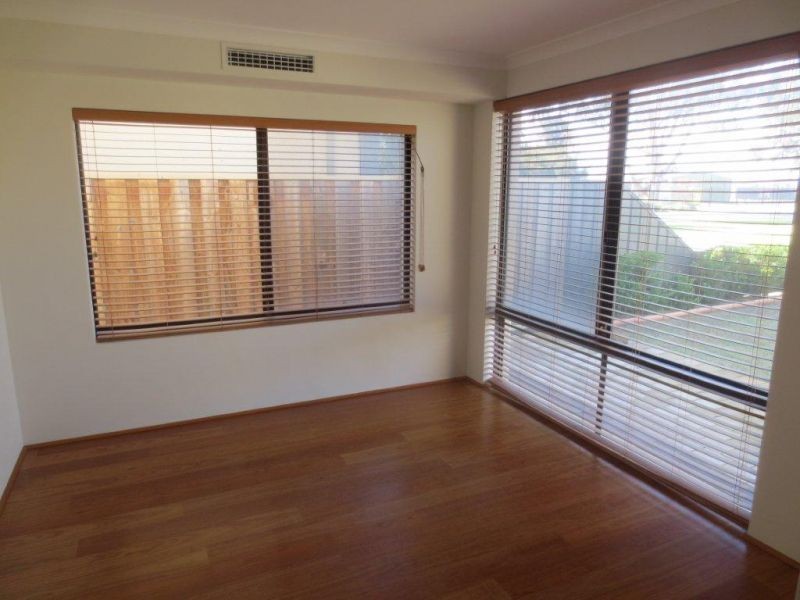 3 Cambridge Promenade, Canning Vale WA 6155