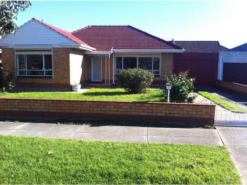 8 Airport Rd, Brooklyn Park SA 5032