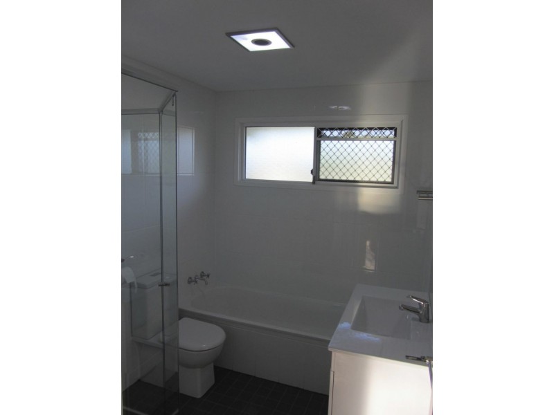 35 Sedgemoor Street, Stafford Heights QLD 4053