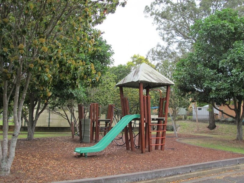 35 Sedgemoor Street, Stafford Heights QLD 4053