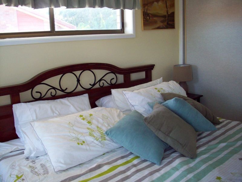 11 Ambako Place, Golden Beach QLD 4551