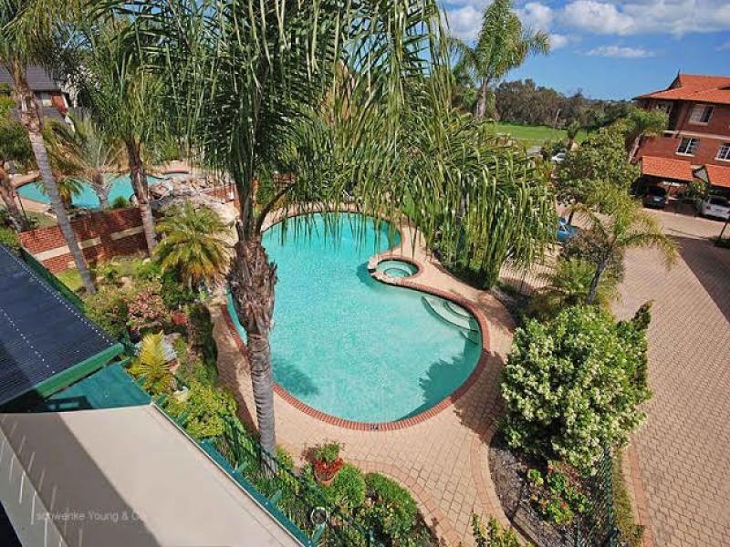Unit 8,/64 Moondine Drive, Wembley WA 6014