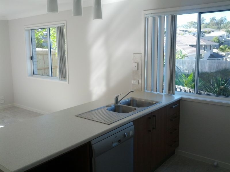 133a Wunburra Circle, Pacific Pines QLD 4211