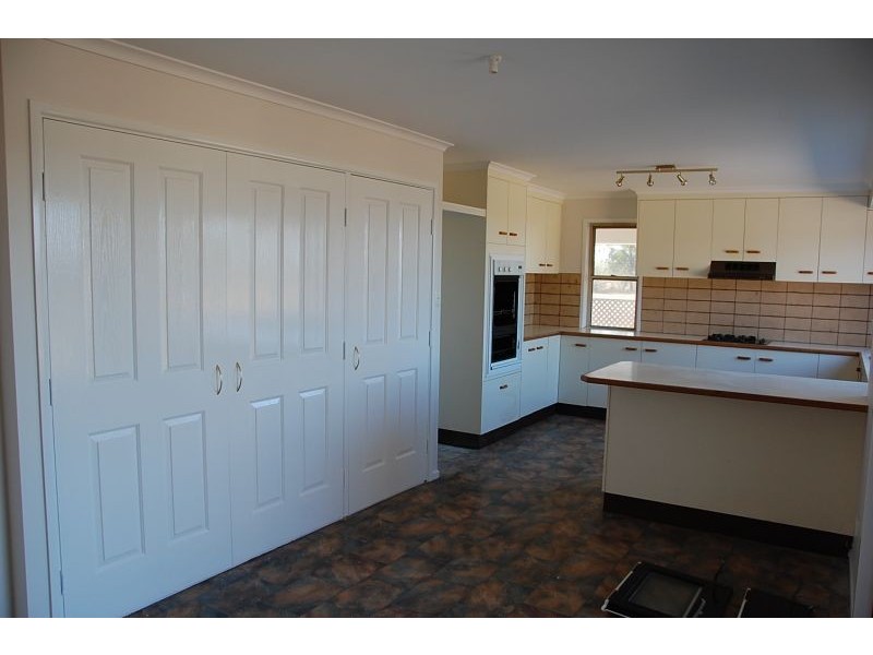 485 Old North Rd, Wamuran QLD 4512