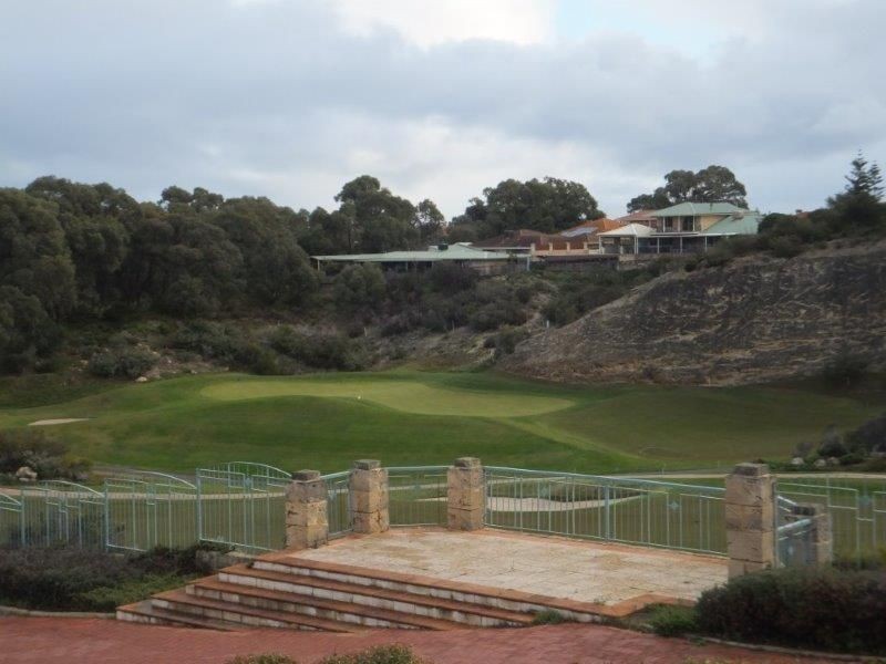 13/20 Long Island Pass, Connolly WA 6027