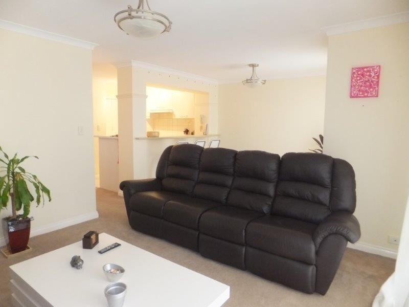 13/20 Long Island Pass, Connolly WA 6027