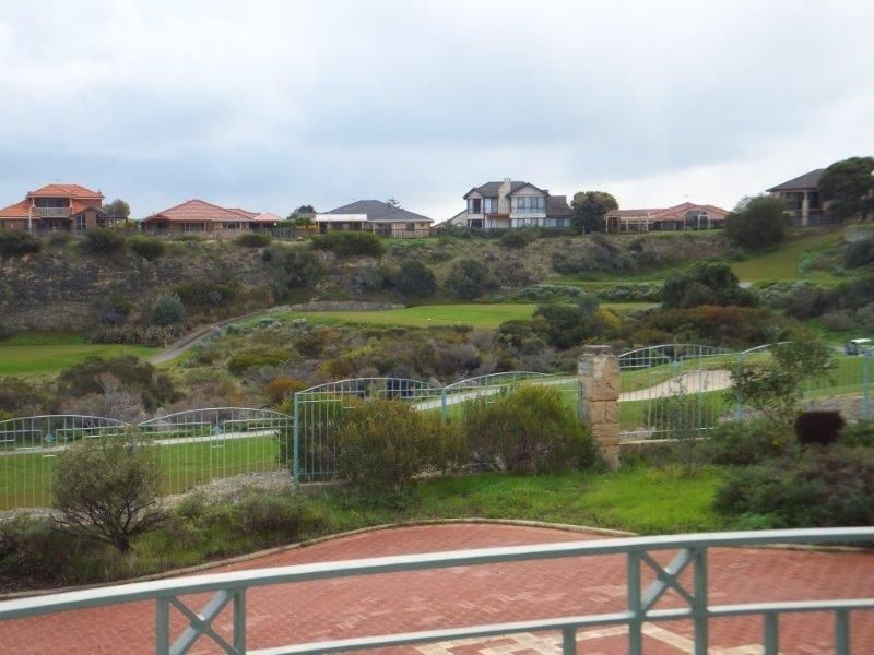 13/20 Long Island Pass, Connolly WA 6027