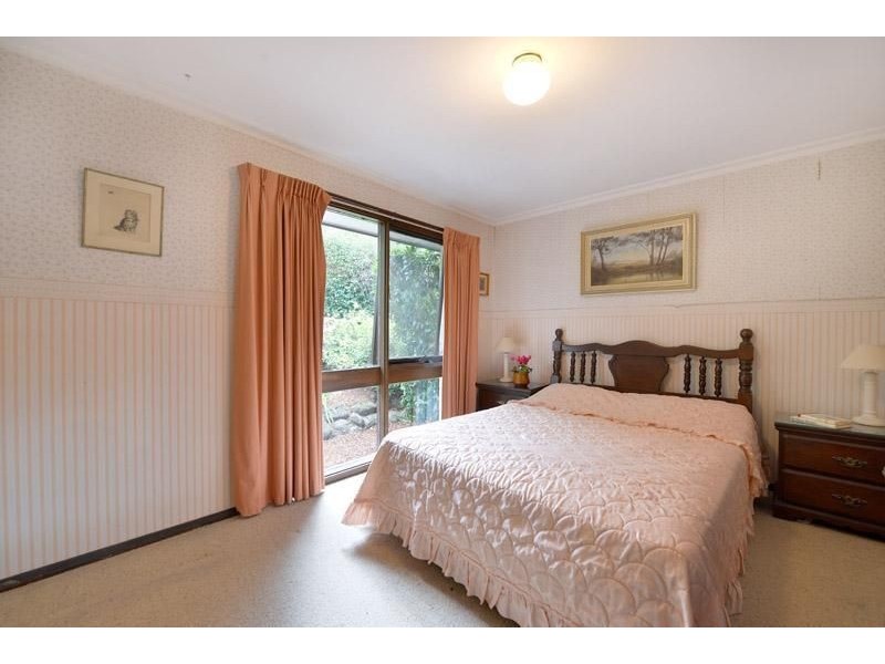 6 Fran Court, Glen Waverley VIC 3150