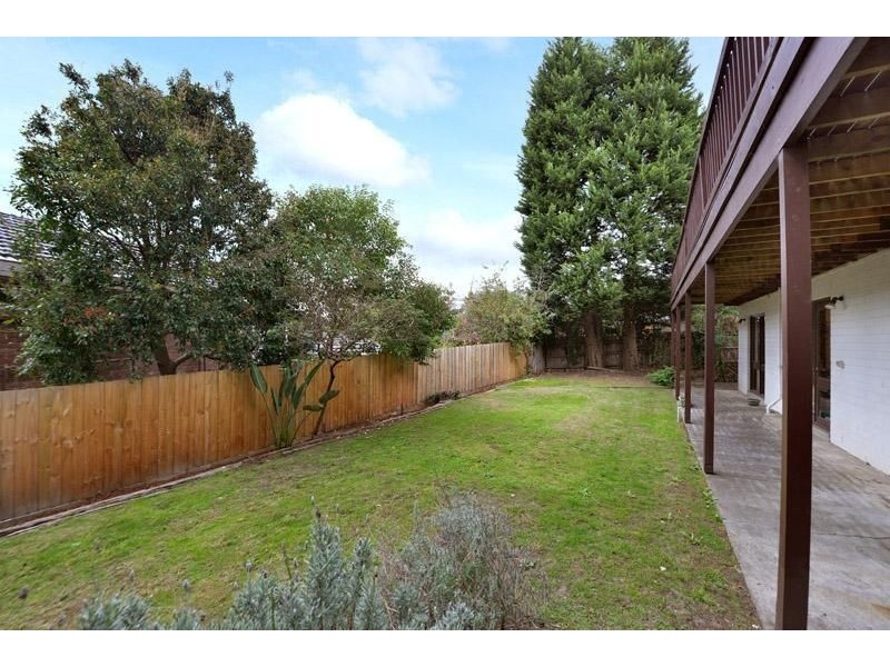 6 Fran Court, Glen Waverley VIC 3150