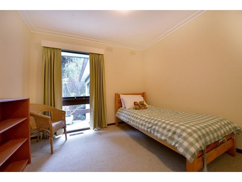 6 Fran Court, Glen Waverley VIC 3150