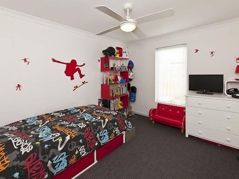 5 Neo Drive, Seville Grove WA 6112