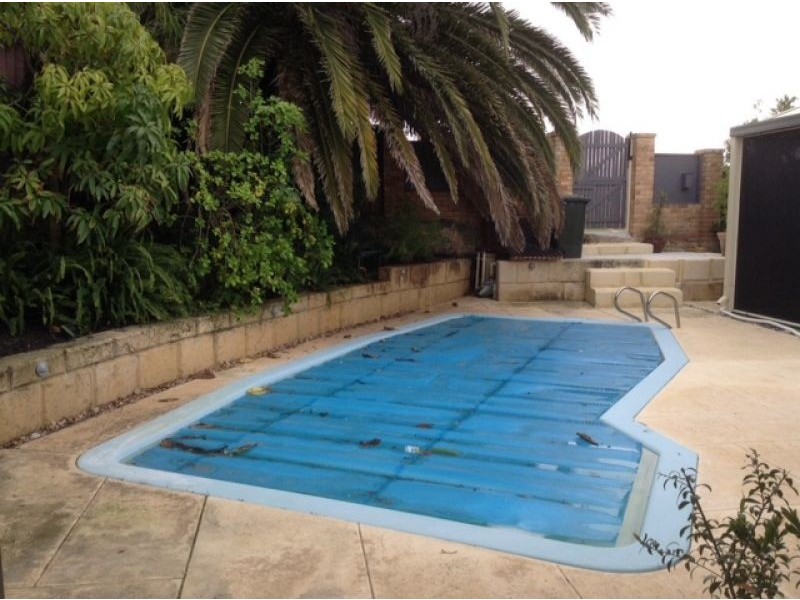 2 Stenness Pl, Duncraig WA 6023