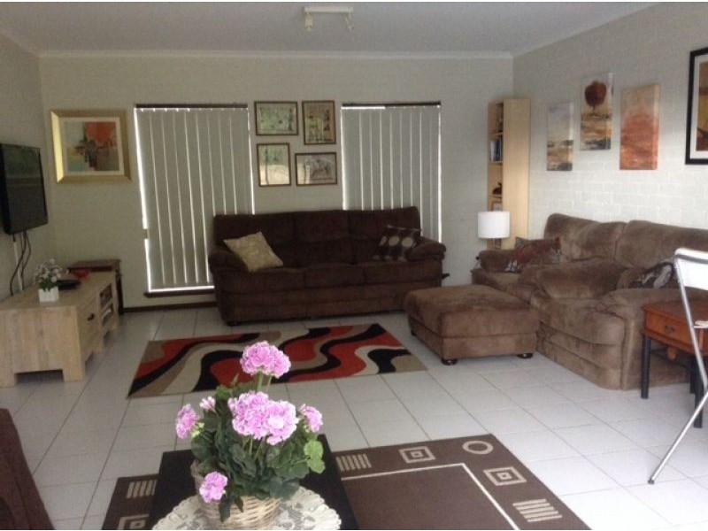 2 Stenness Pl, Duncraig WA 6023