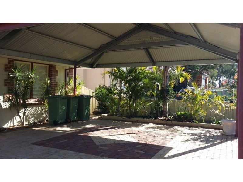 27 Toowong St, Bayswater WA 6053