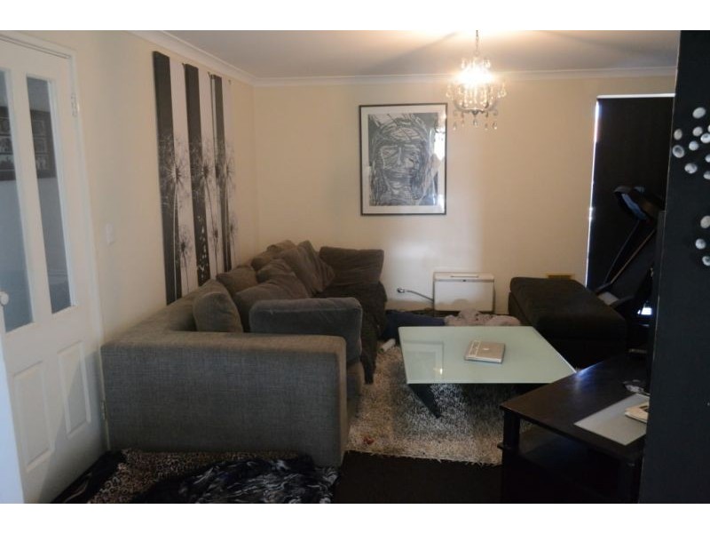 8 Ketch Close, Ocean Reef WA 6027