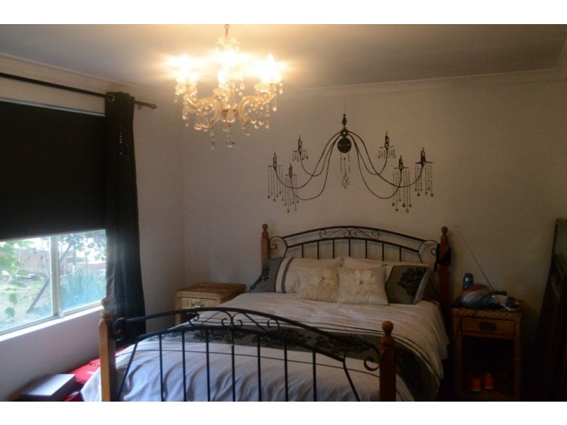 8 Ketch Close, Ocean Reef WA 6027