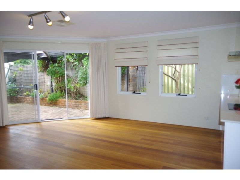 2a Lakeway Street, Claremont WA 6010