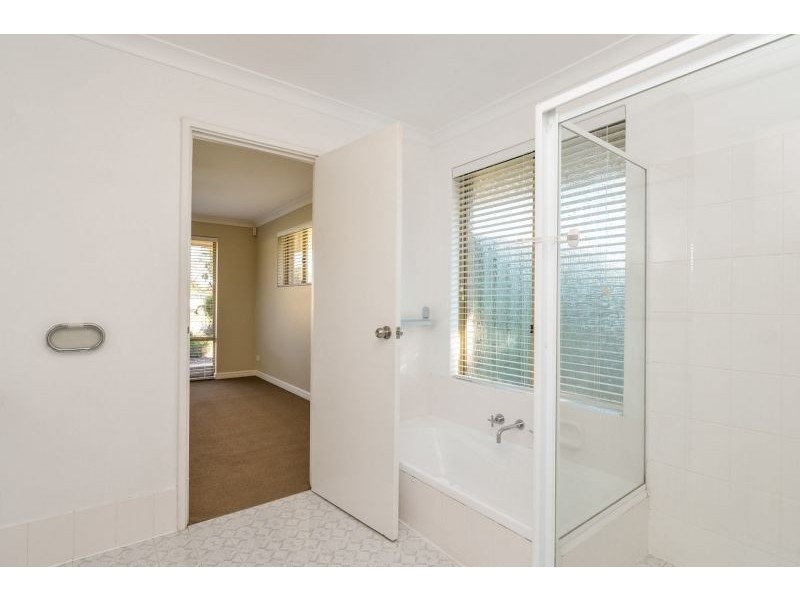 17 Style Court, Bibra Lake WA 6163