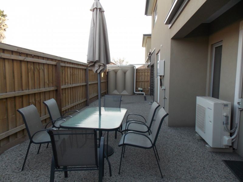 1 Iris Avenue, Altona North VIC 3025