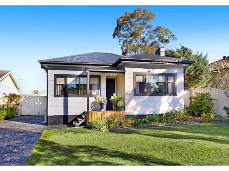 4 Oxford St, Cambridge Park NSW 2747