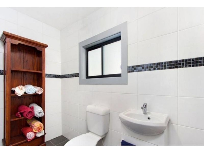 4 Oxford St, Cambridge Park NSW 2747