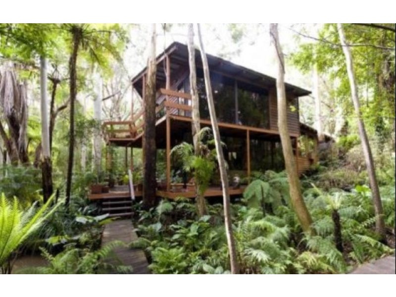 92 Amethyst Crescent, Mount Richon WA 6112