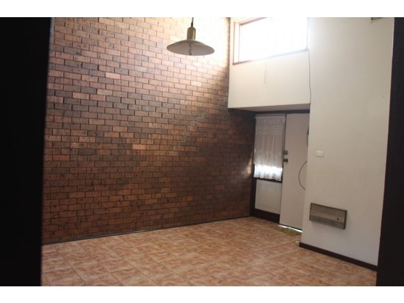 59 Elphinstone St, West Footscray VIC 3012