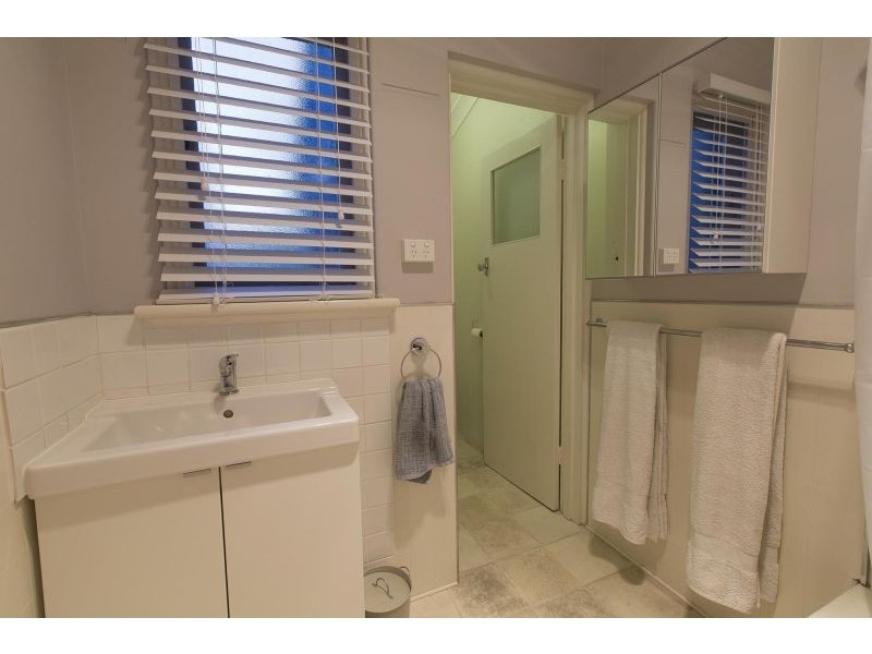 22 Marian St, Innaloo WA 6018