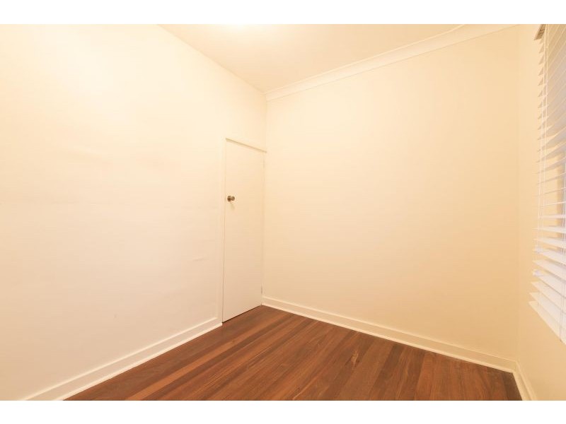 22 Marian St, Innaloo WA 6018