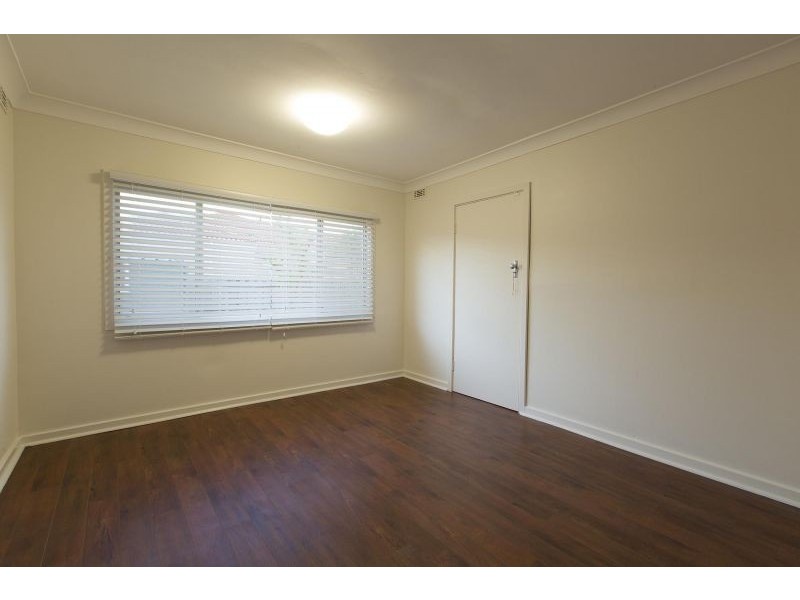 22 Marian St, Innaloo WA 6018