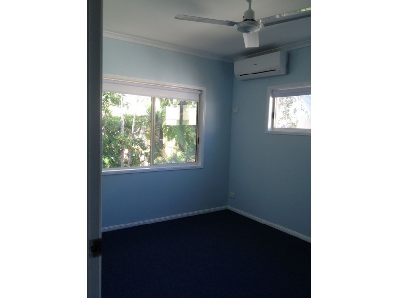 4/8 Boden Street, Yorkeys Knob QLD 4878