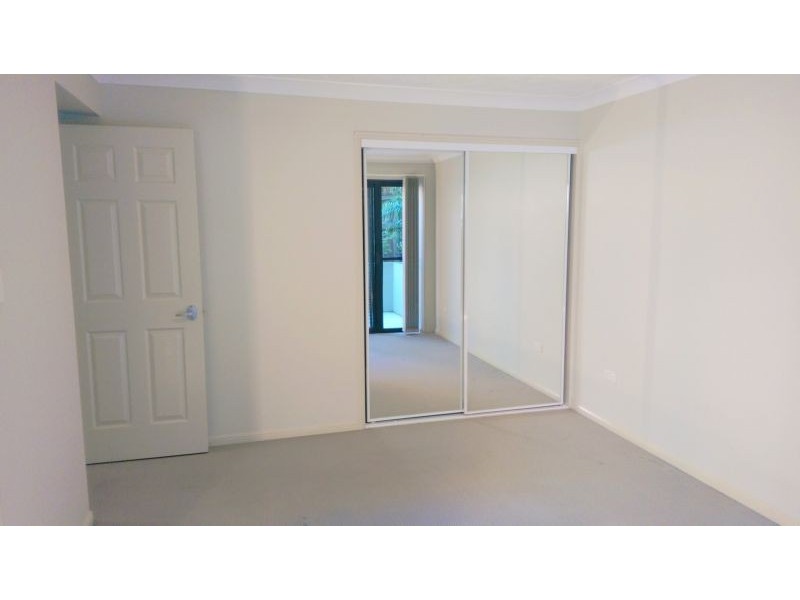 2/23 Crest Street, Mount Gravatt East QLD 4122