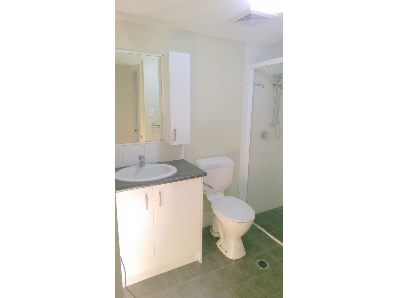 2/23 Crest Street, Mount Gravatt East QLD 4122