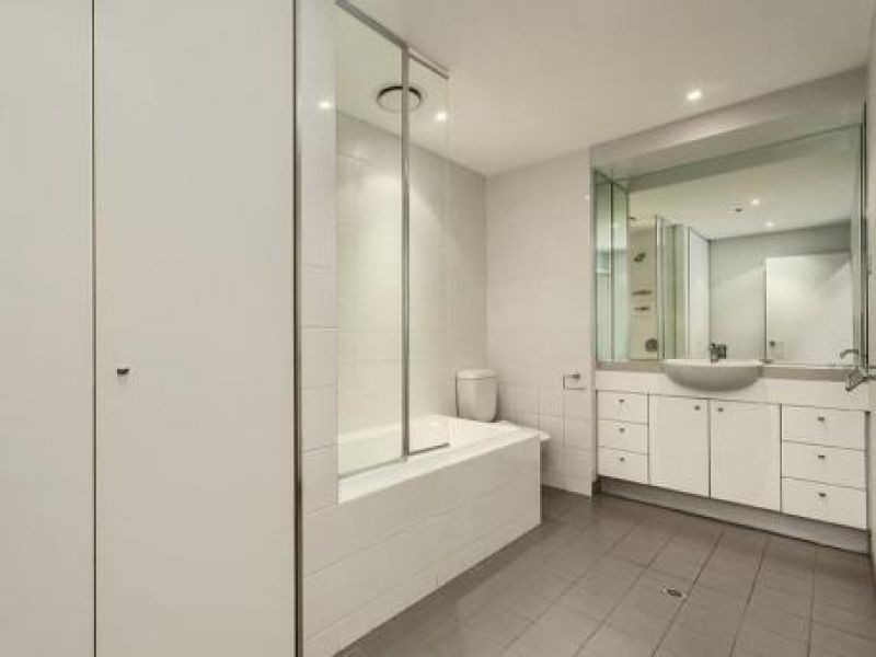 901/422 Collins Street, Melbourne VIC 3000