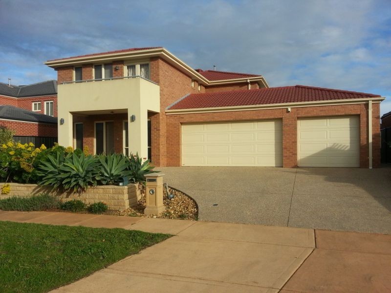 15 Oliver Place, Point Cook VIC 3030