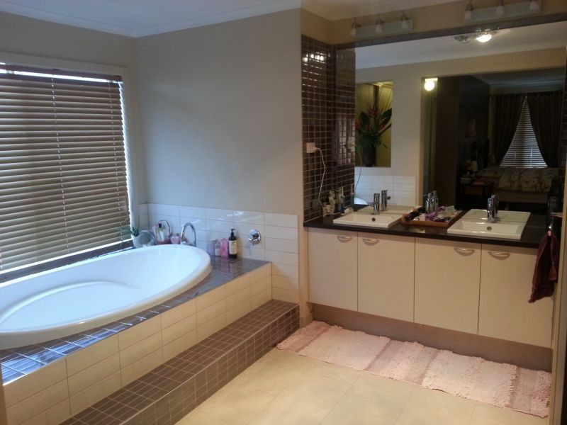 15 Oliver Place, Point Cook VIC 3030