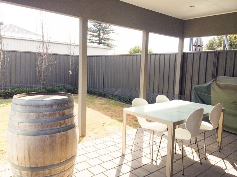 8b Rugby Street, Dover Gardens SA 5048