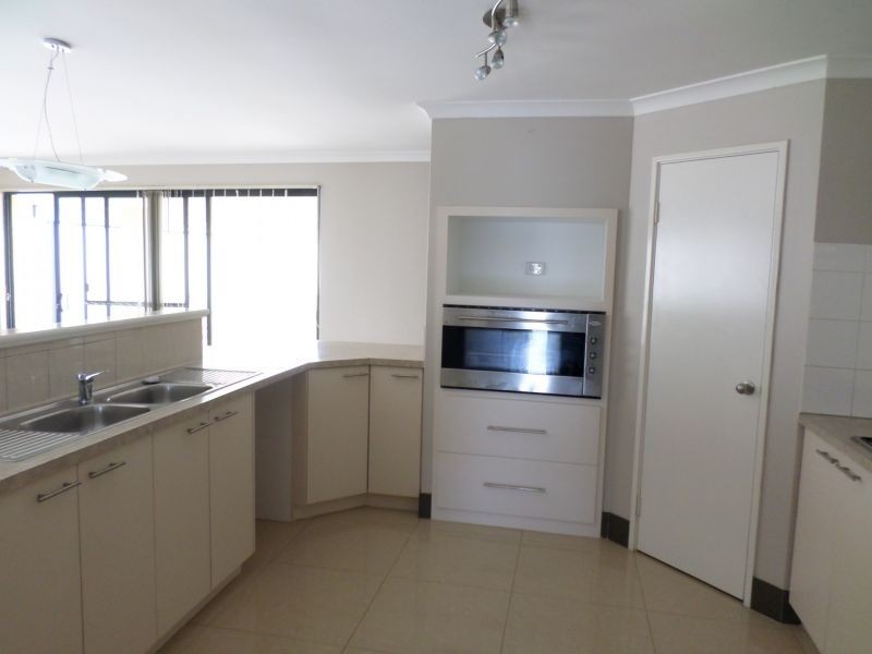 17 Capitol Turn, Clarkson WA 6030