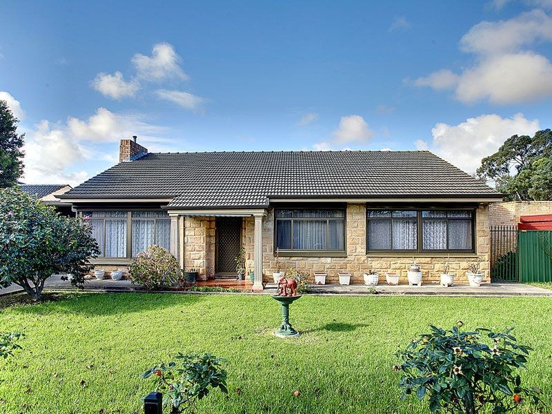 2 Mackirdy St, Fulham SA 5024