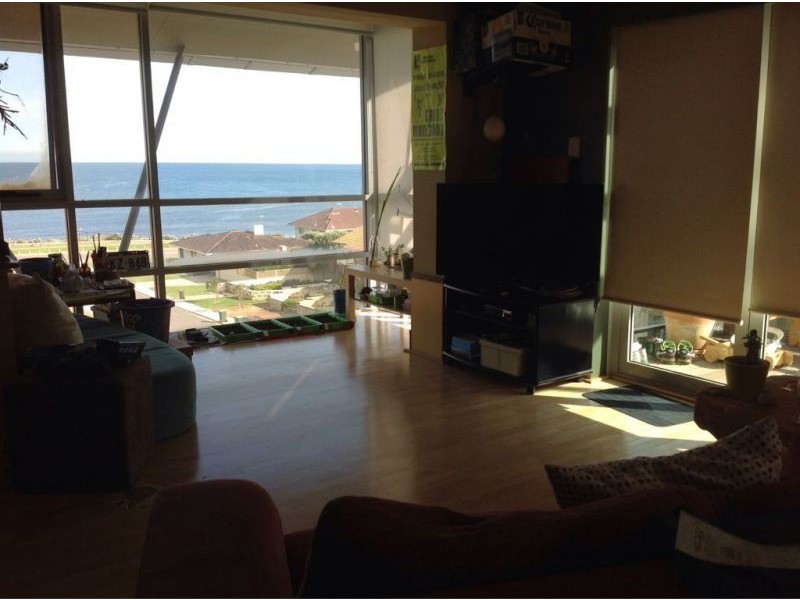 9/11 Rosendo St, Cottesloe WA 6011