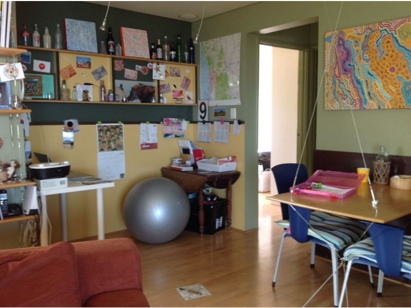 9/11 Rosendo St, Cottesloe WA 6011