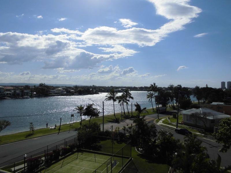 3 River Dr, Surfers Paradise QLD 4217
