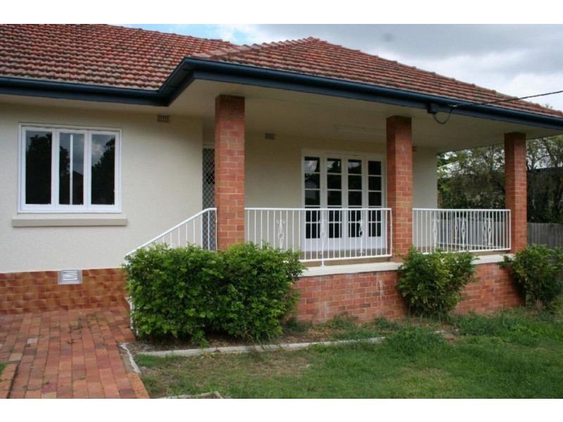 37 Hall Street, Northgate QLD 4013